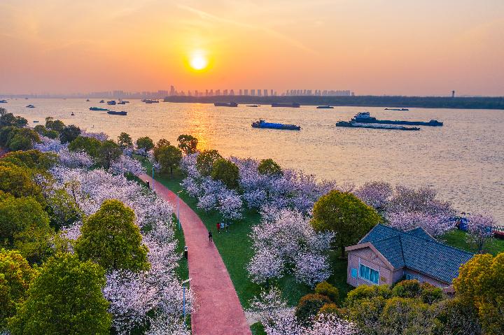 南京幕燕滨江风光带景色(无人机照片)