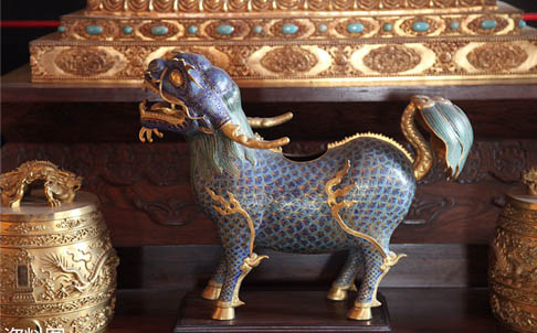 <em>云南社会姐</em>暴打女同学 遇校园暴力怎么办?_新